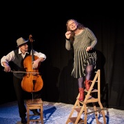 2012-chat-voir-la-lune1495-16